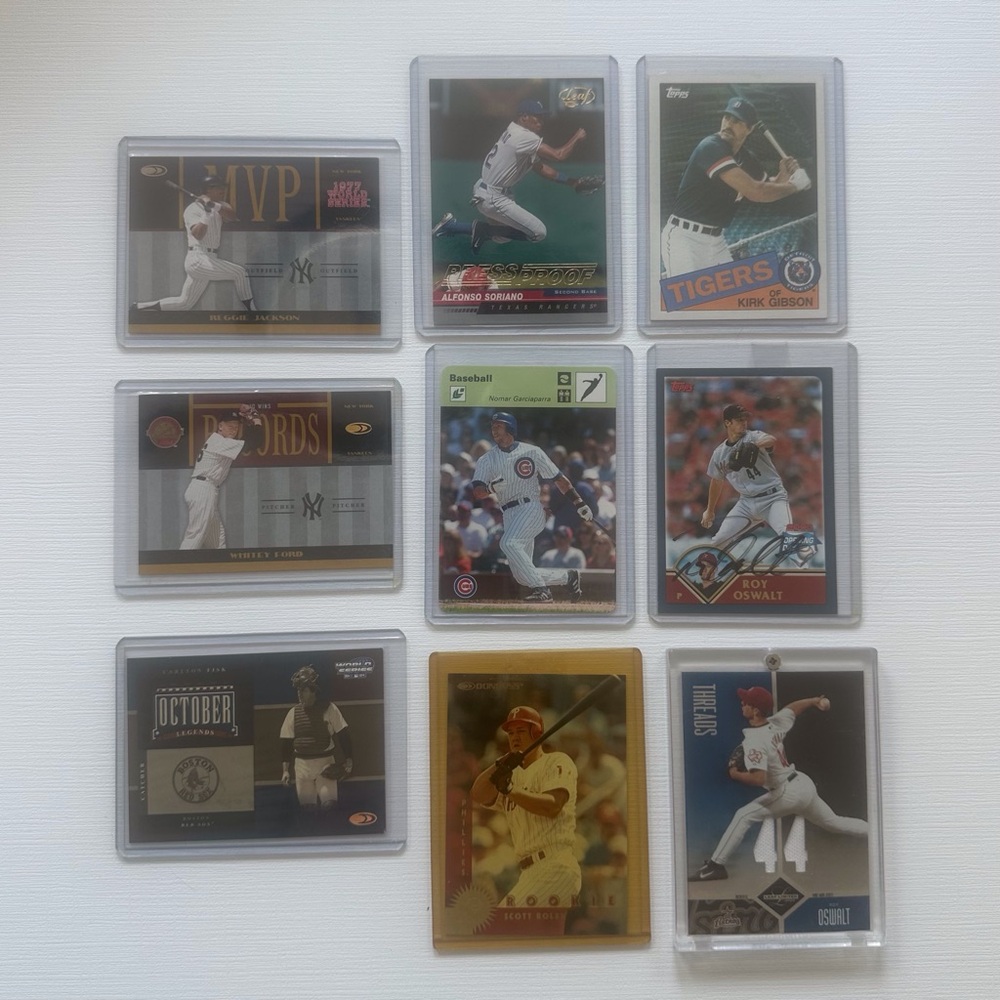 Lot‎ of 9 baseball trading cards various players & teams 1985-2005 Topps Donruss